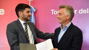 El ex presidente y el actual gobernador de Santa Fe se repartieron elogios.