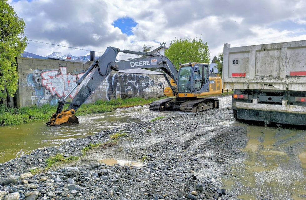 La Secretaría de Planificación e Inversión Pública, continúa desarrollando trabajos de limpieza
