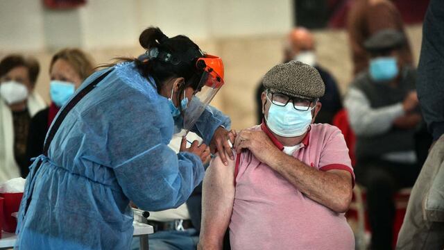 Más de 1,5 millones de personas recibieron al menos la primera dosis contra el COVID-19 (Pedro Castillo/ La Voz).