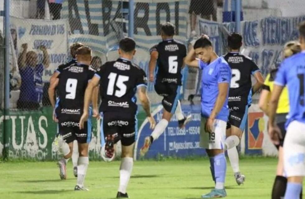 Racing de Nueva Italia le ganó a Estudiantes de Río Cuarto y confirmó otro amistoso internacional