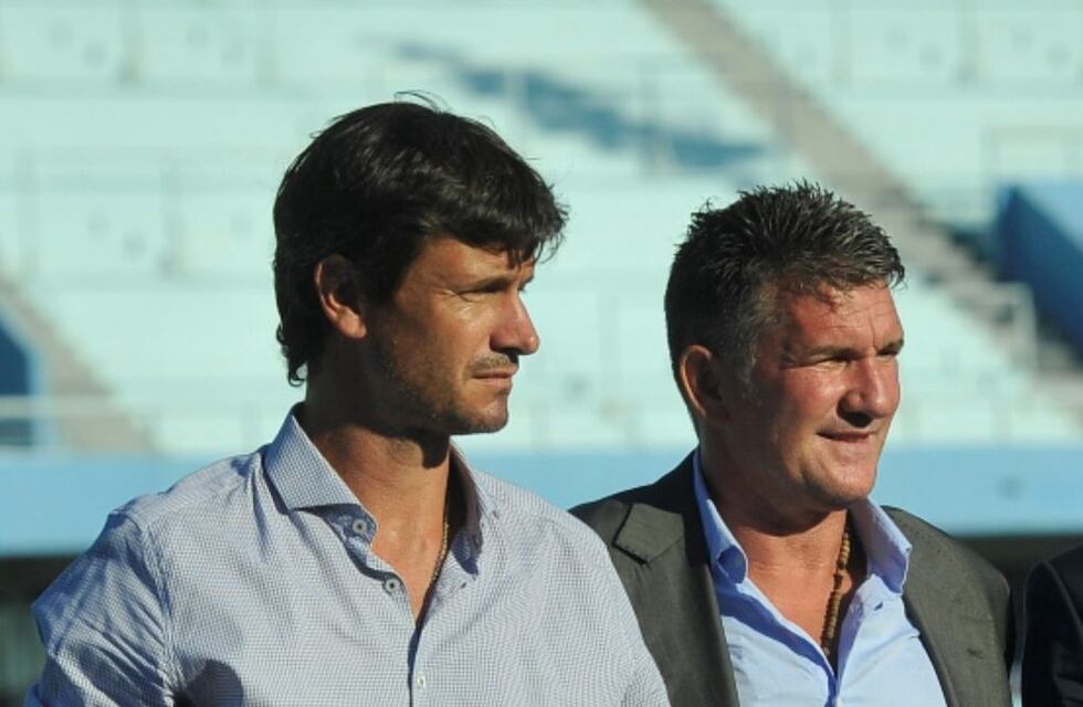 Mauro Iván Óbolo en la tarea de encaminar nuevamente a Belgrano