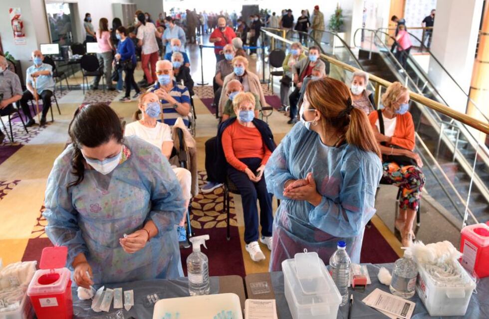 Coronavirus en Córdoba: nueve muertes y 683 contagios este viernes