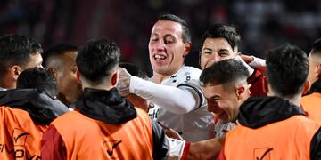 El "Sicario" tiene 32 años y fue una de las figuras de la noche en el Estadio Jorge Luis Hirschi.