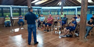 Protección Civil capacita a clubes en Primeros Auxilios en Eldorado