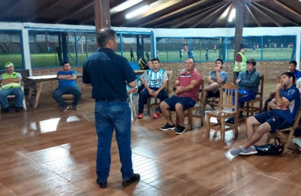 Eldorado: capacitan a clubes y entrenadores en Primeros Auxilios