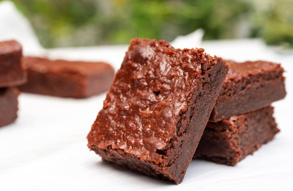 Cómo hacer brownies versión saludable sin manteca ni azúcar: la receta ideal para la merienda