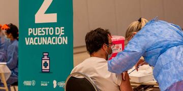 La campaña de vacunación superó los 700 mil cordobeses inoculados.