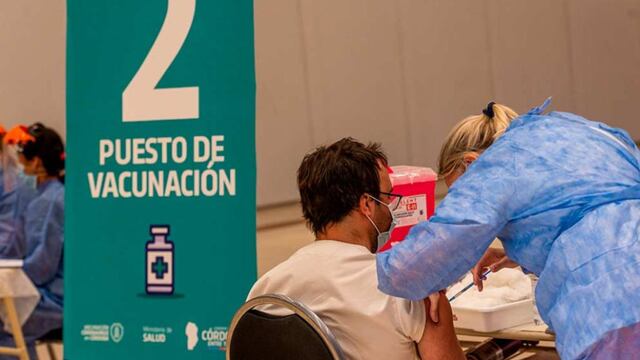 La campaña de vacunación superó los 700 mil cordobeses inoculados.