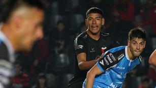 Estudiantes de Río Cuarto perdió 3 a 0 en su visita al puntero Colón (Prensa Colón de Santa Fe).