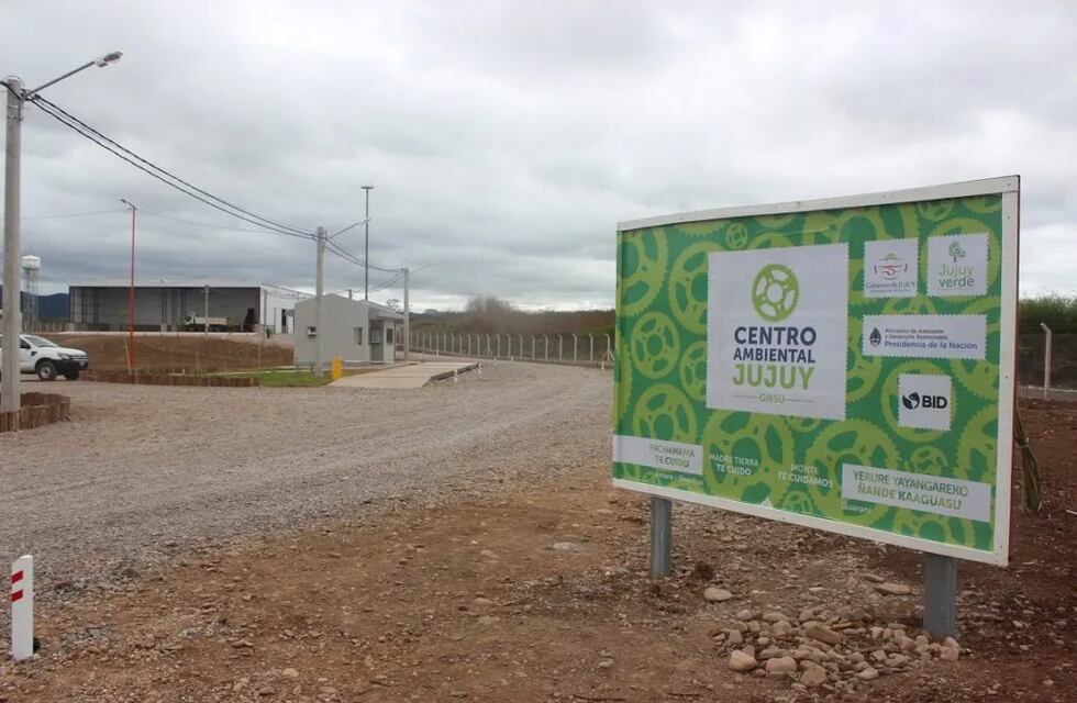 Situación controlada, después que el fuego alcanzara el Centro Ambiental Jujuy