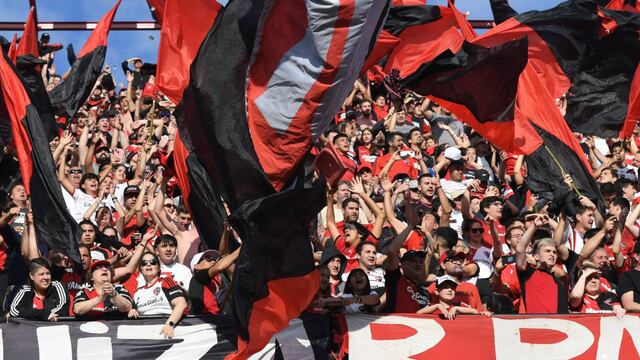 Los hinchas rojinegros se preparan para el primer derby de 2024.