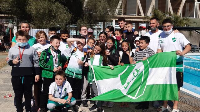 Nadadores Deportivo y Cultural Arroyito