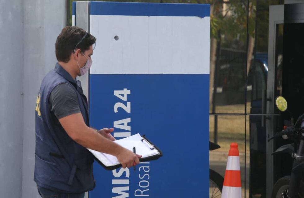 Atacaron a tiros la subcomisaría 24°, horas después de balear la seccional 12°