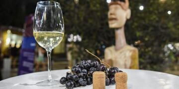 Vuelve el paseo de las Burbujas y Sabores del Mundo en el Boulevard de Dorrego