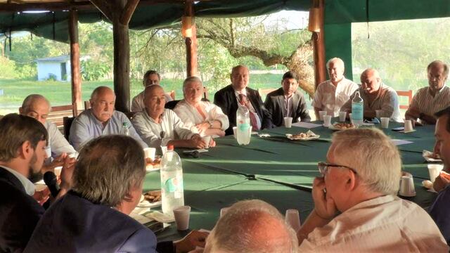 "Los reclamos del sector se deben transformar en leyes y políticas que propendan a producir más", planteó la Mesa de Enlace de la Región NOA reunida en Jujuy.