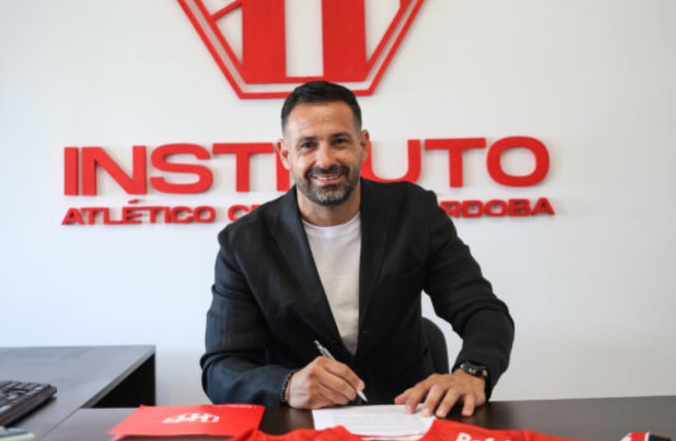 Jorge “Loco” Carranza vuelve a Instituto: “Un hombre de la casa y un referente eterno”