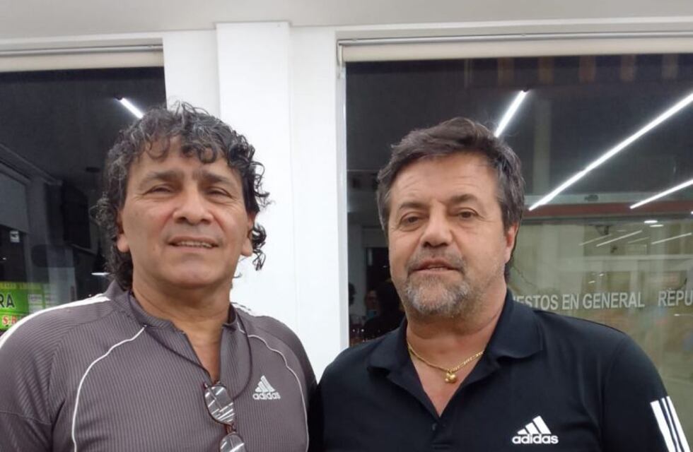Con la visita de Caruso Lombardi, Eldorado gozó de una clínica de fútbol