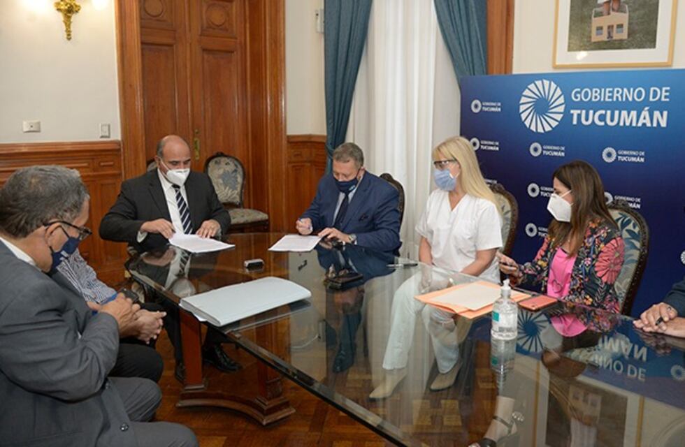 Con el ítem de trabajo de riesgo, el gobierno llegó a un acuerdo con los gremios de la sanidad