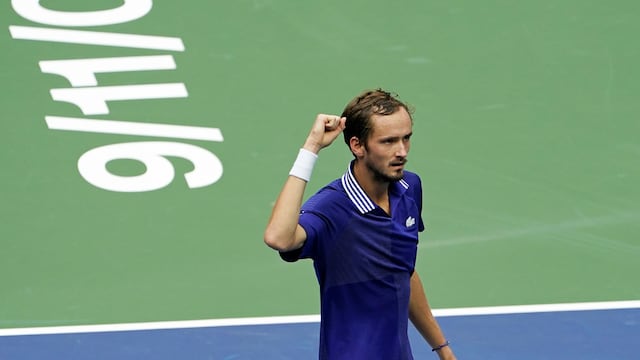 El ruso Daniil Medvedev se dio un gusto de los grandes y conquistó, ante el número uno del mundo, su primer título de Grand Slam. (AP)
