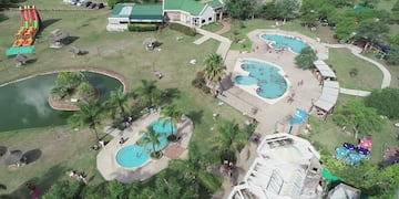 Termas de Guaychú en la ciudad de Gualeguaychú/ CMDTG