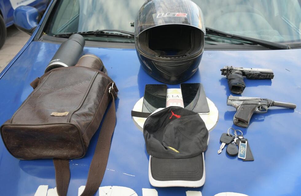 A través de la geolocalización de un teléfono robado, la Policía de Córdoba detuvo a un grupo de delincuentes