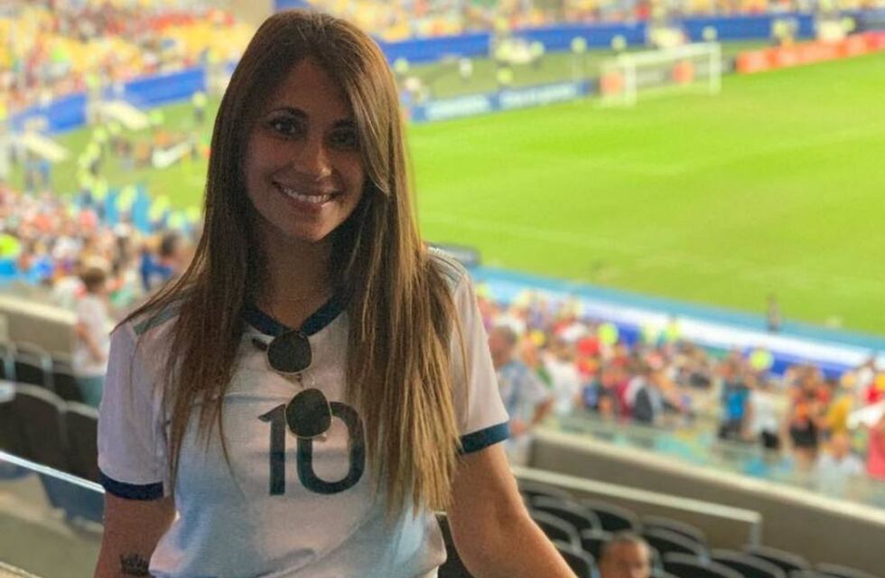 Antonela Roccuzzo sorprendió a sus seguidores con sus uñas “mundialistas”