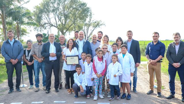 Perotti inauguró el corredor productivo Angélica - San Mariano - San Vicente