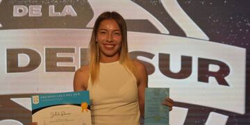 La puntaltense Julieta Romero, fue reconocida como la mejor jugadora de la Liga del Sur.