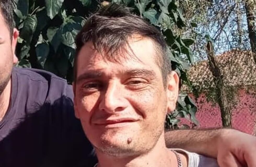 Viajaba a Córdoba, pero desapareció en el camino: la desesperada búsqueda de una familia