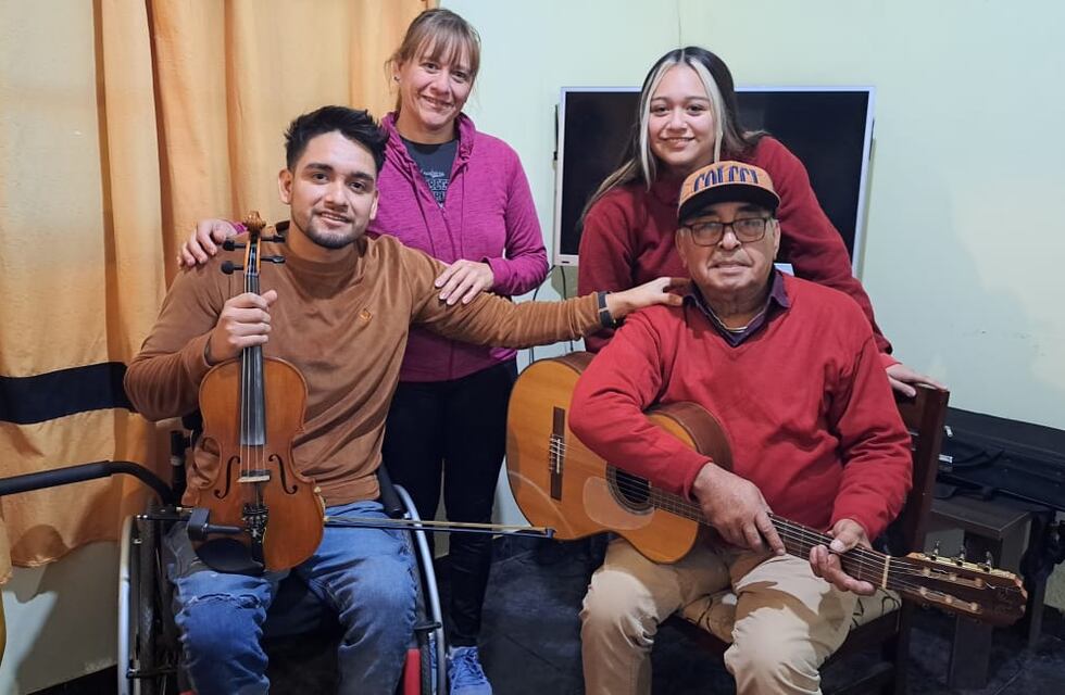 La historia de amor de Ramón y su nieto Gabriel de Santiago Temple que conmovió a todos