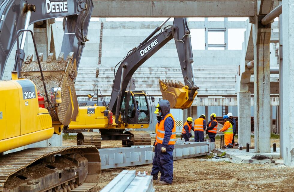 Río Grande: avanzan los trabajos en la obra del Microestadio