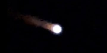 Una misteriosa luz iluminó el cielo en Córdoba este 24 de septiembre.
