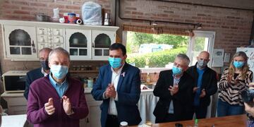 Inauguró la red de gas en Icho Cruz, avanzó con el dispensario de Cuesta Blanca y se comprometió con el saneamiento del Lago San Roque.