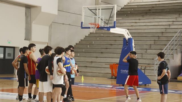 Clínica de Básquet en el Estadio Arena