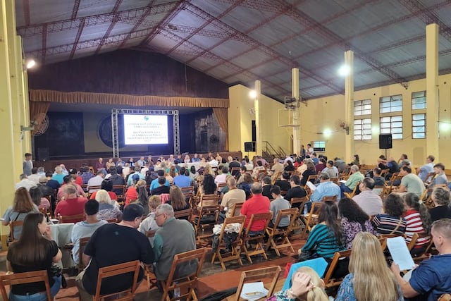 La Cooperativa Eléctrica de Oberá aprobó balances y renovó autoridades en su asamblea anual.
