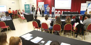 Capacitación a negocios por Ojos en Alerta