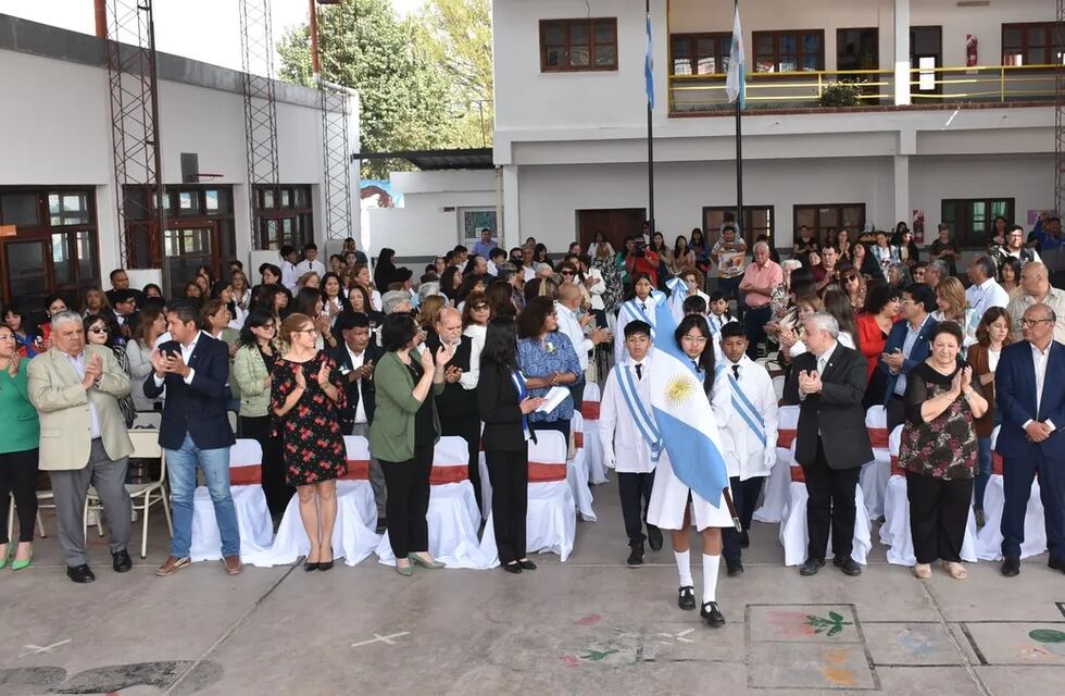 Homenaje a la docencia, en Jujuy: “Ser maestro es sembrar semillas de esperanza”