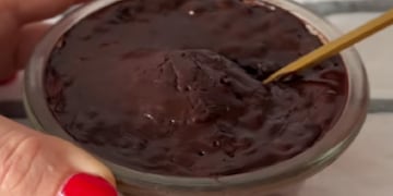 Cómo hacer un postre al estilo Ferrero Rocher saludable.