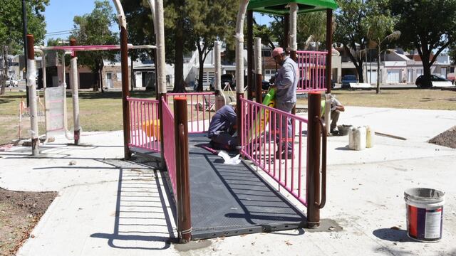 Colocaron nuevos juegos en la Plaza Balbi