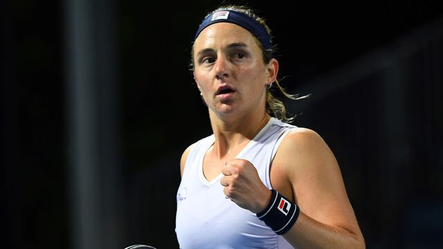 La tenista fue de menor a mayor y definió el duelo en el tie break. (AFP)