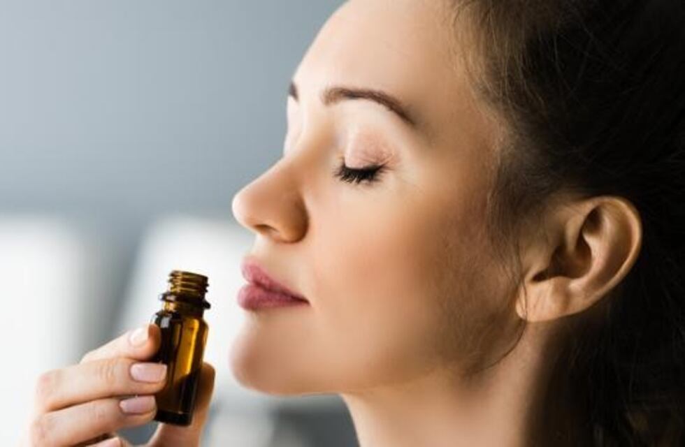 Qué es la parosmia: el trastorno del cerebro que convierte un perfume en un olor nauseabundo