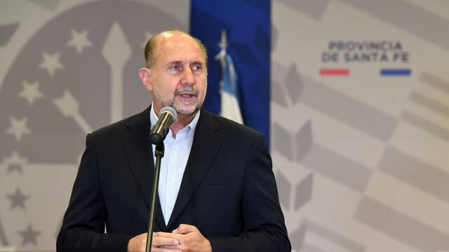 El rafaelino encabezó un acto oficial el último viernes en Rosario. (@omarperotti)