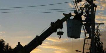 Tres barrios de Córdoba sufren cortes de luz este viernes soleado.