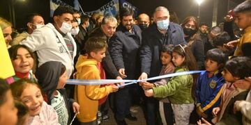 Jaldo inauguró una plaza en el Barrio 143 Viviendas de la capital