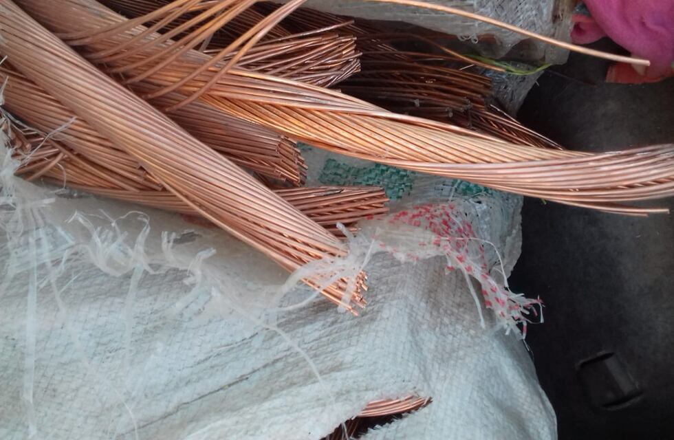 Murió el joven rosarino que tenía el 80% del cuerpo quemado por robar cables
