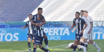 El delantero había ingresado minutos antes.