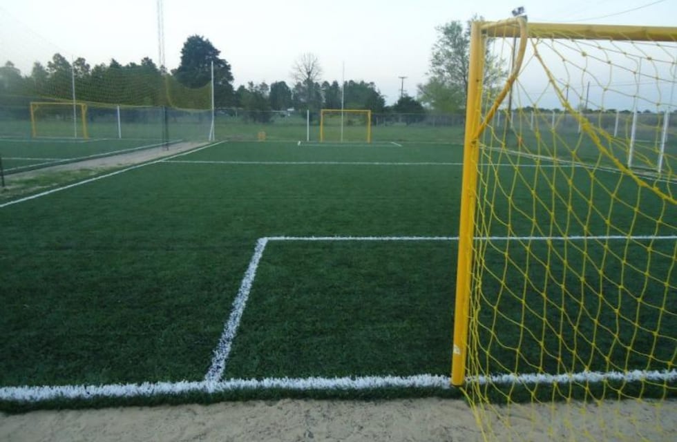 Tragedia en Córdoba: murió un hombre de 71 años mientras jugaba al fútbol