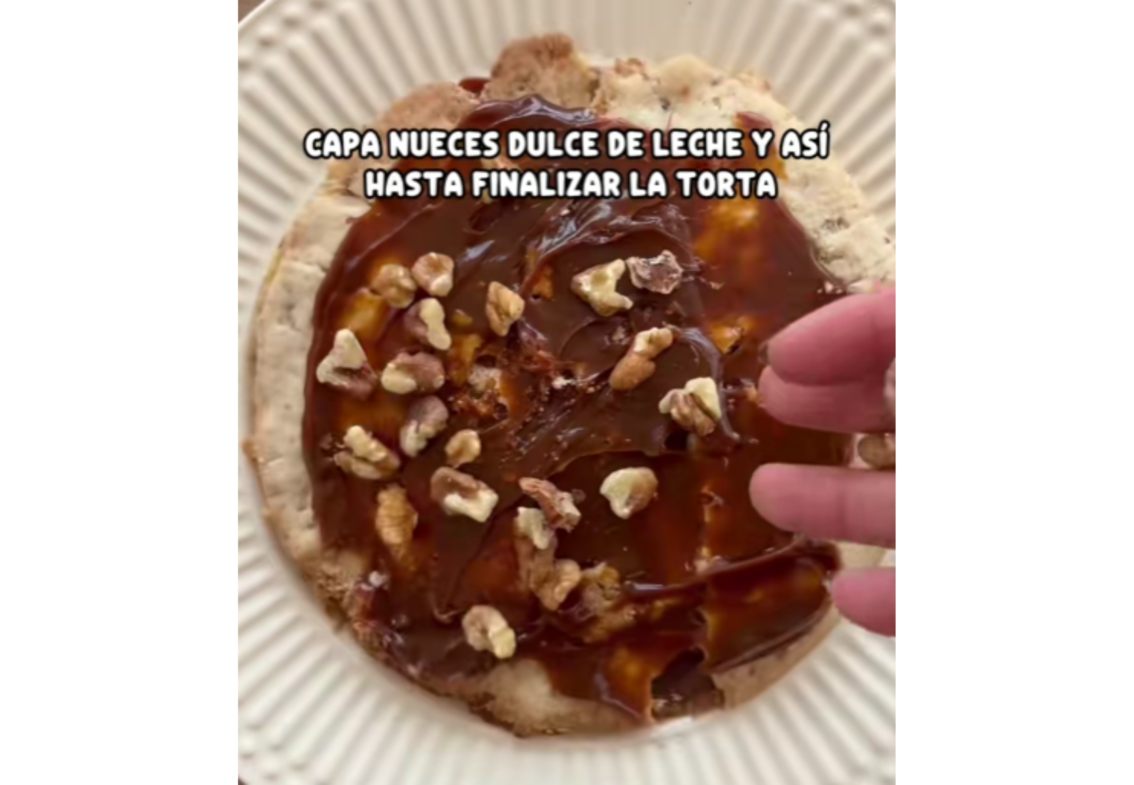 Esta receta combina nuez y dulce de leche, dos ingredientes que pegan muy bien.