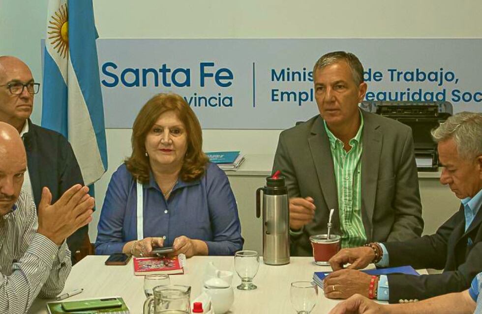 Paro docente: Santa Fe insta a los gremios a seguir la discusión “con los chicos en las escuelas”