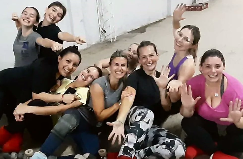 Ocho patinadoras rosarinas fueron estafadas y quedaron fuera de un torneo internacional